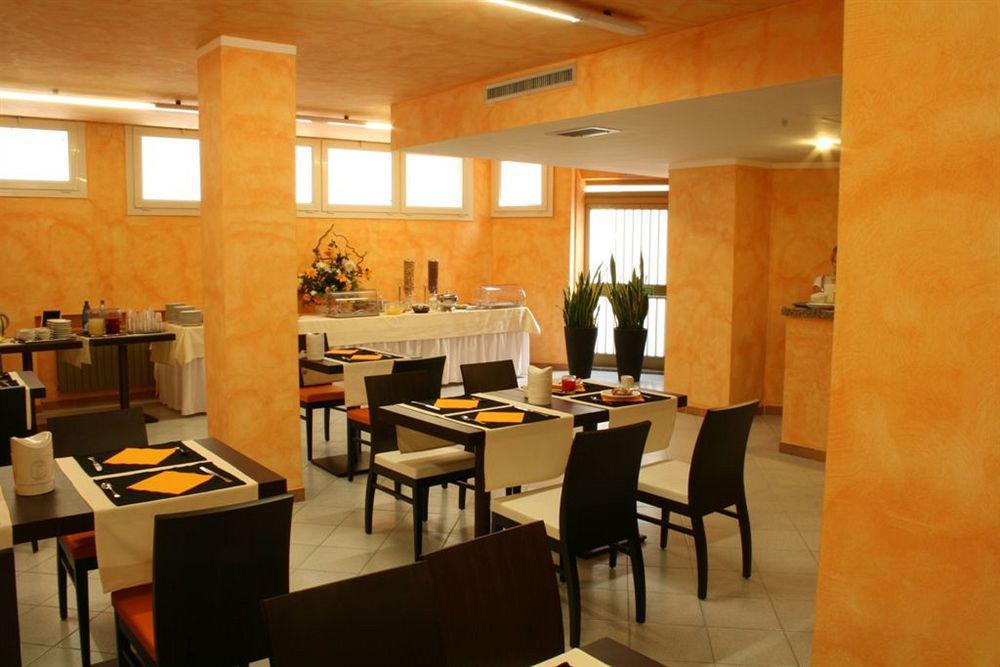 Park Hotel Residence Orbetello Restaurant foto